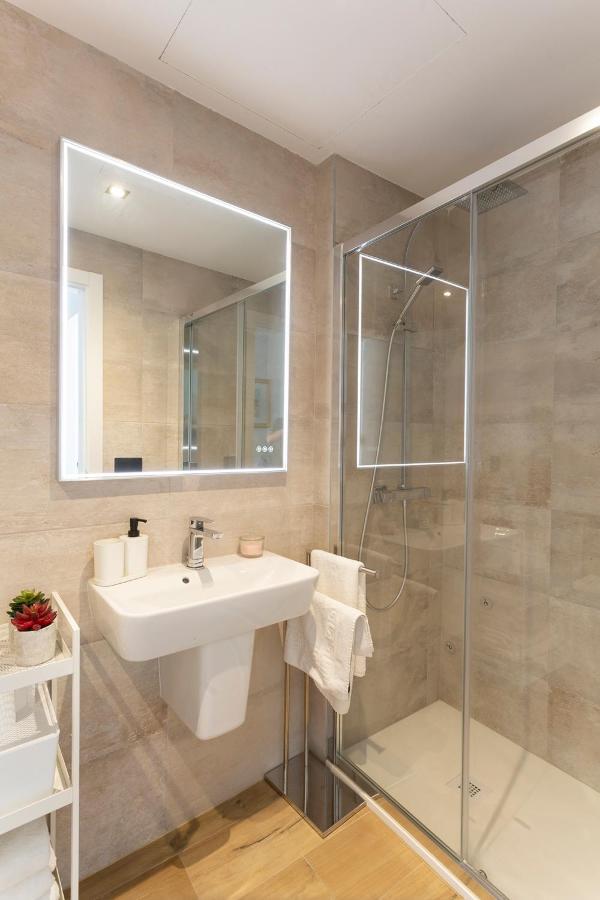 Private&Pool Goyeneta Sevilla Urban Apartment Exterior foto