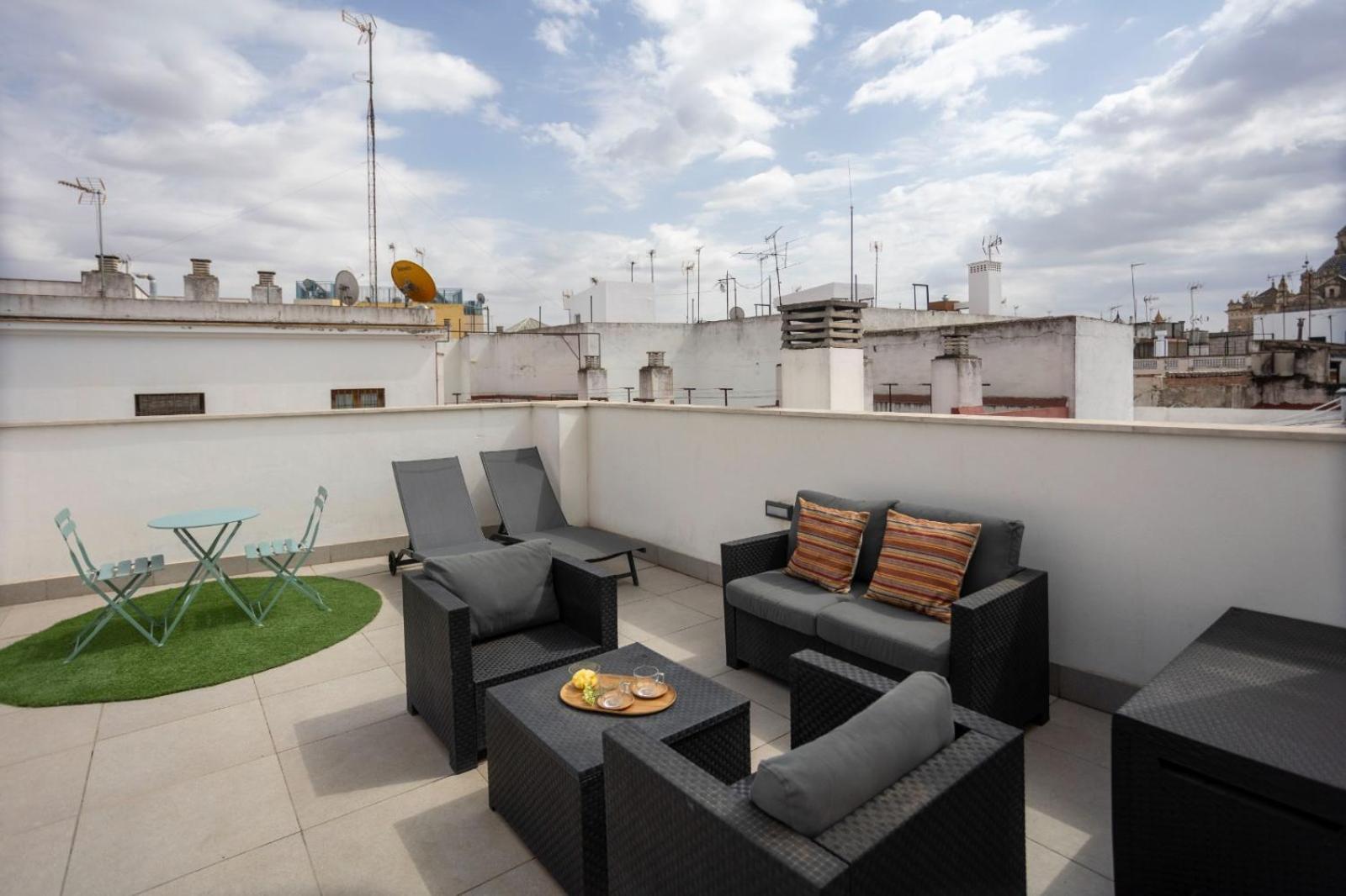 Private&Pool Goyeneta Sevilla Urban Apartment Exterior foto