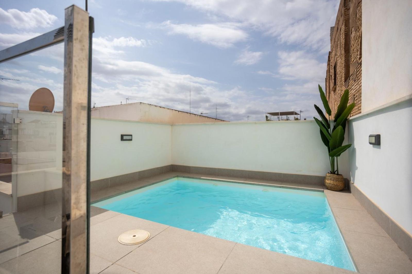 Private&Pool Goyeneta Sevilla Urban Apartment Exterior foto