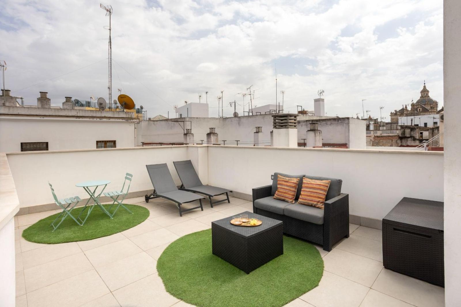 Private&Pool Goyeneta Sevilla Urban Apartment Exterior foto