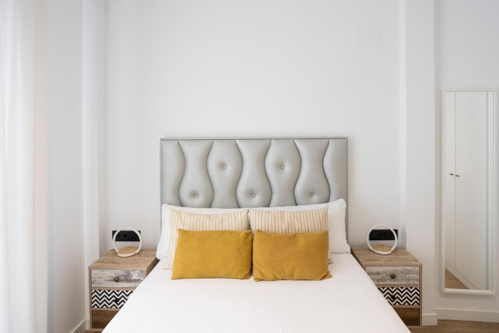 Private&Pool Goyeneta Sevilla Urban Apartment Exterior foto